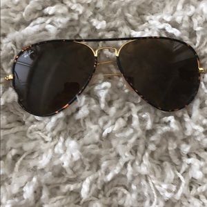 Ray-ban Full color Tortoise Aviators. Size 58mm